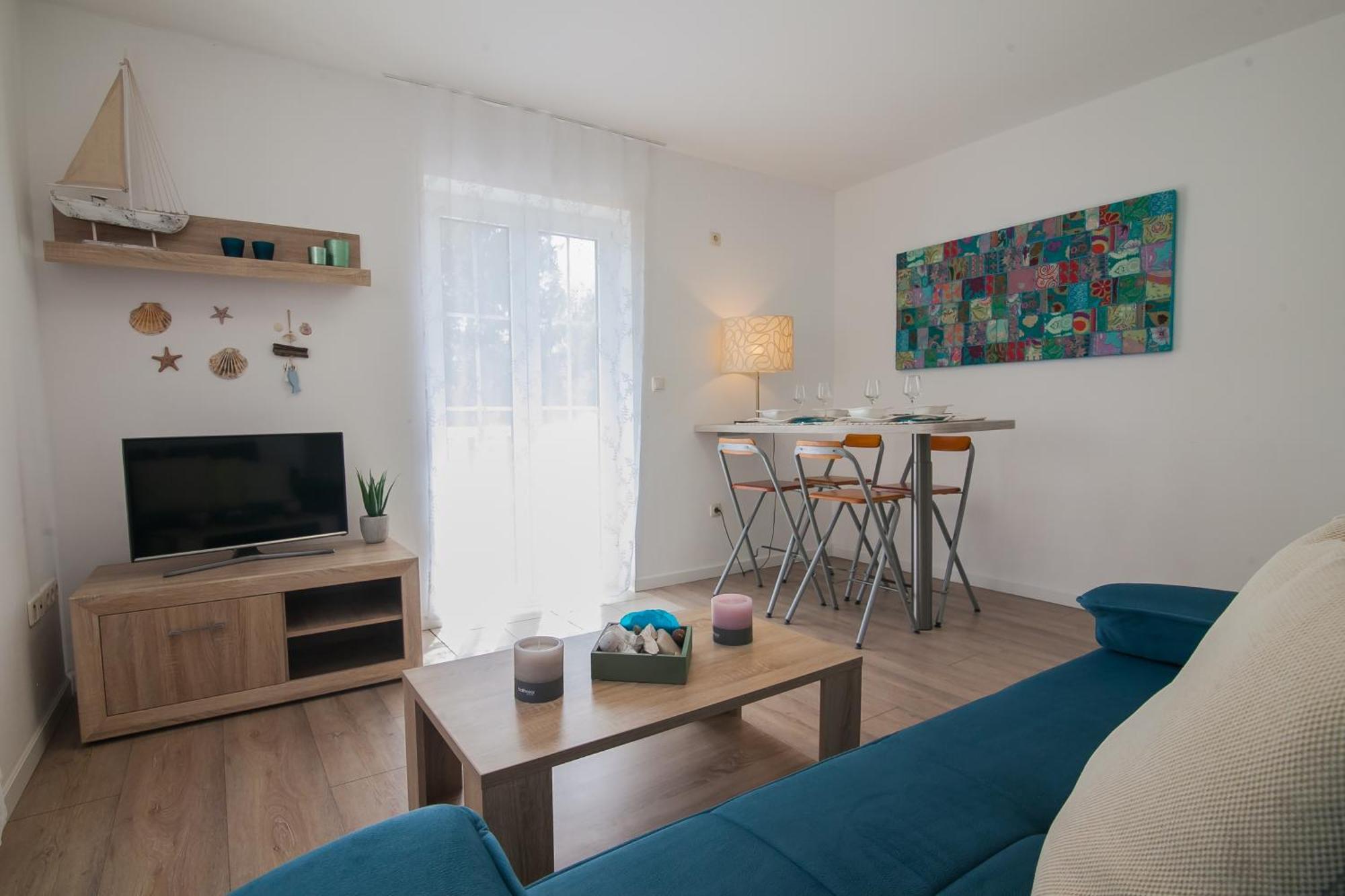 Helvetia Sunny Apartments Бол Екстер'єр фото