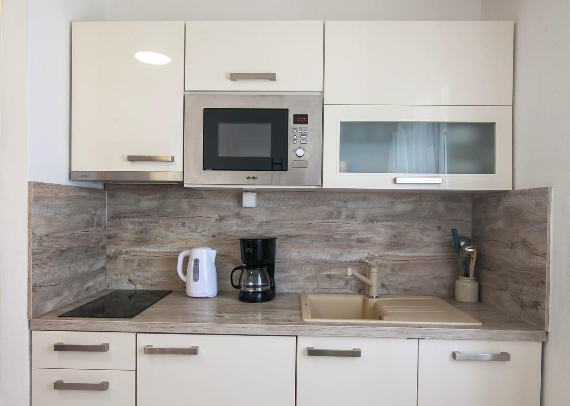 Helvetia Sunny Apartments Бол Екстер'єр фото